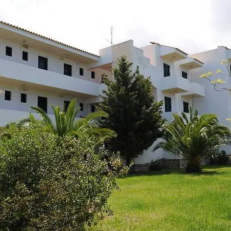 Santa Marina Hotel 3*