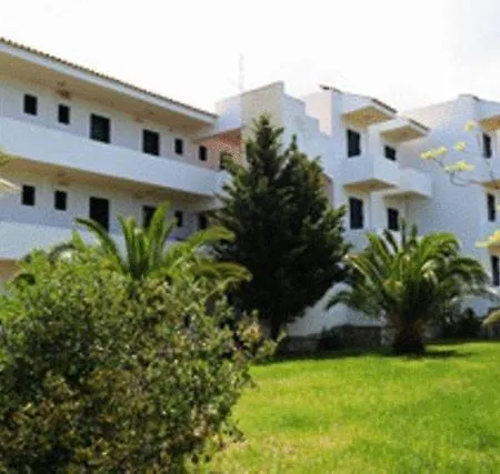 Santa Marina Hotel 3*