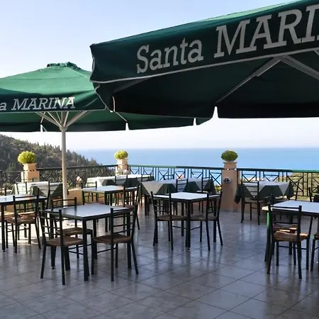 Santa Marina Áyios Nikítas