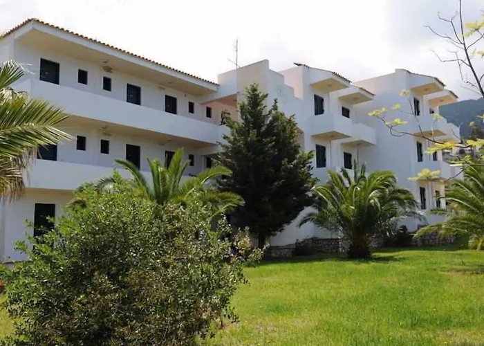 Hotell Santa Marina 3*